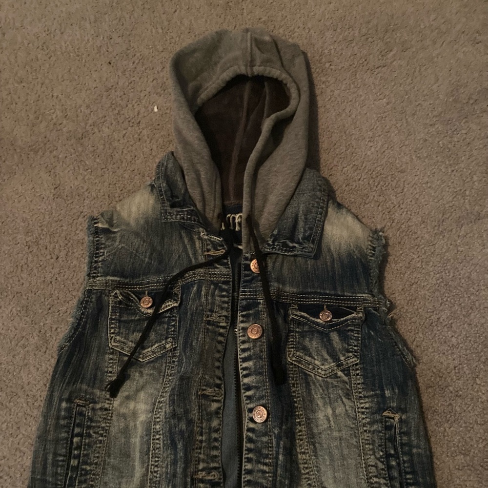 Wallflower Hooded Jean Sleeve-Less Vest